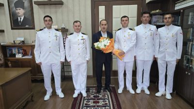 Balıkesir’in Bandırma ilçesinde, Sahil Güvenlik Komutanlığı’nın 43. kuruluş yıl dönümü