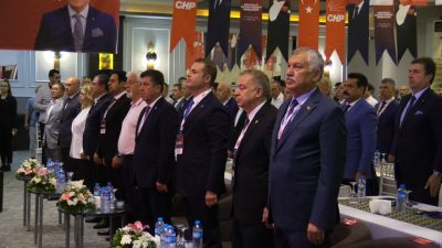 Cumhuriyet Halk Partisi (CHP), nüfusu 100 bini aşan il ve