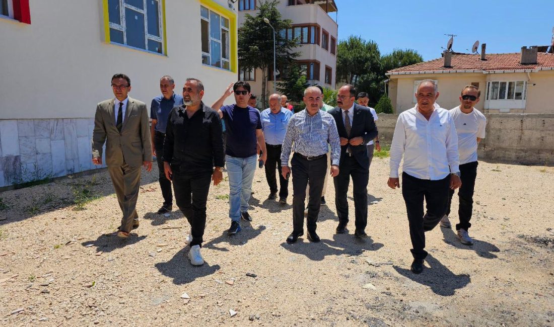 Balıkesir’de okul inşaatları yerinde incelendi Balıkesir genelinde devam eden eğitim yatırımları, İl Millî Eğitim Müdürü