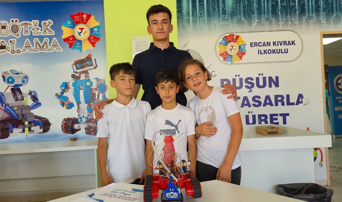  Balıkesir’de meslek lisesi öğrencileri ile ilkokul öğrencilerini bir araya