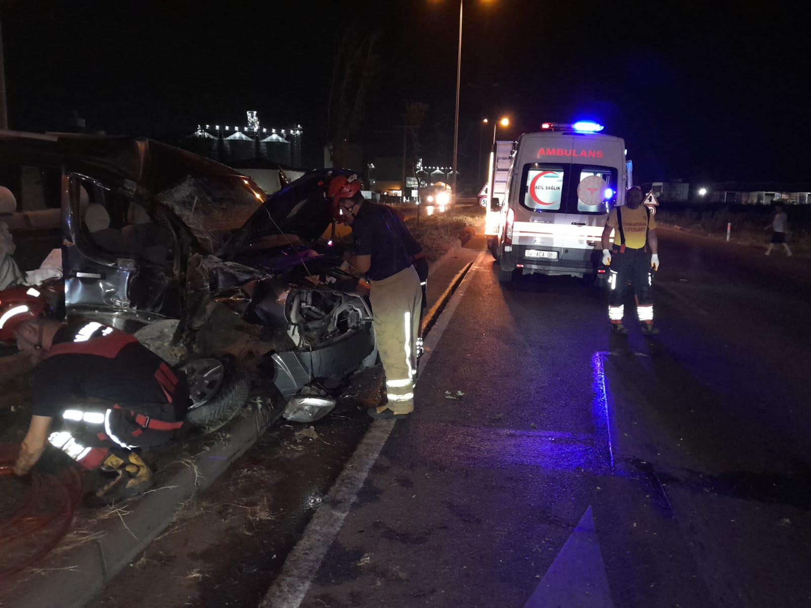  Balıkesir’in Bandırma ilçesi Bandırma-Bursa Karayolu üzerinde meydana gelen kazada