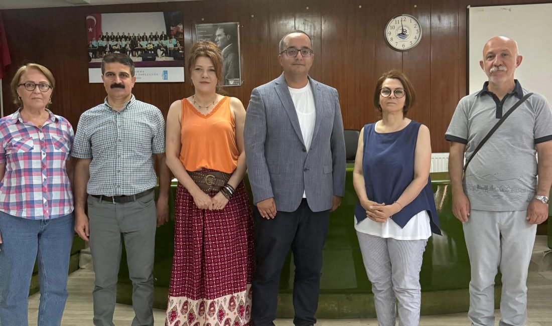 Bandırma Demokrasi Platformu’nda yeni dönem sözcü ve yürütme kurulu üyeleri