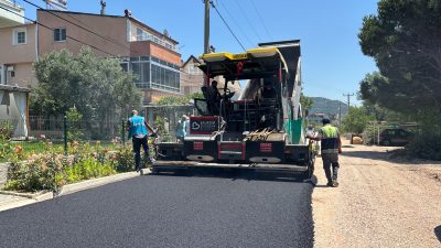 Balıkesir Büyükşehir Belediyesi, yıllardır hizmet bekleyen Erdek ilçesine yönelik yatırımlarına
