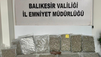 Balıkesir’de narkotik ekiplerince yapılan operasyonda 18 parça halinde 19 kilo