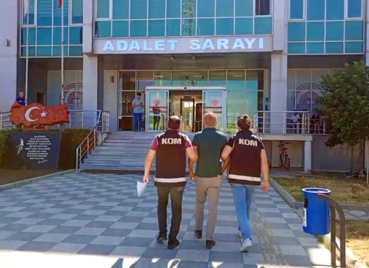 Balıkesir İl Emniyet Müdürlüğü Bandırma KOM ekipleri, FETÖ üyeliğinden hakkında