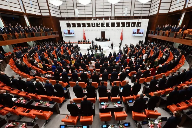 TBMM’de 100’ü aşkın milletvekili ve personelin etkilendiği ishal ve kusma