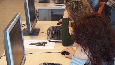 Resmi Gazete’de yayımlanan yönetmelikle, memurlar doğum veya evlat edinme sonrası