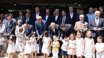Balıkesir İl Halk Kütüphanesi, Kültür ve Turizm Bakanı Mehmet Nuri