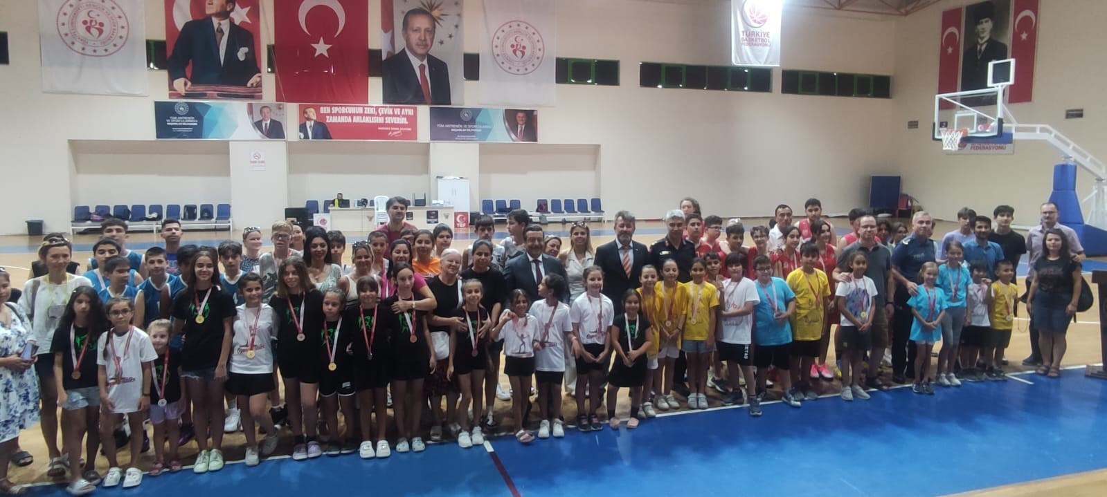 Burhaniye’ de 15 Temmuz Demokrasi ve Milli Birlik Günü Anma