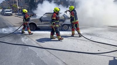 Balıkesir’in Karesi ilçesinde seyir halindeki LPG’li TOFAŞ otomobil nedeni bilinmeyen