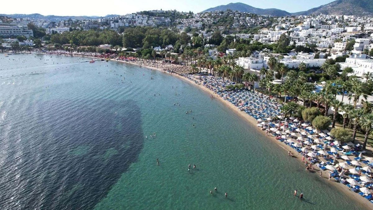 Turizm sektörünün köklü markalarından Jolly, halka arz için hazırlıklara başladı.