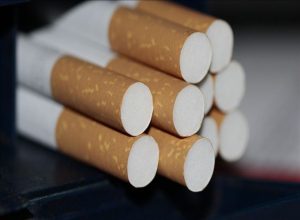 Sigara fiyatlarında kritik eşik! Yarın en ucuz sigara 80 TL