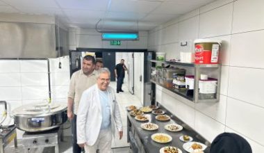  Bandırma Belediye Başkanı Dursun Mirza, belediyeye bağlı imalathane ve