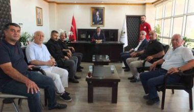 Burhaniye’de geçtiğimiz pazartesi göreve başlayan Kaymakam Cumalı Atilla, ziyaretçilerini kabul