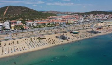 
Turizm sezonunda vatandaşların temiz ve sağlıklı plajlarda denizin keyfini çıkarabilmesi