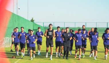 2025-2026 sezonuna evinde başlayacak olan Bandırmaspor, ligin ilk haftasında Sakaryaspor’u