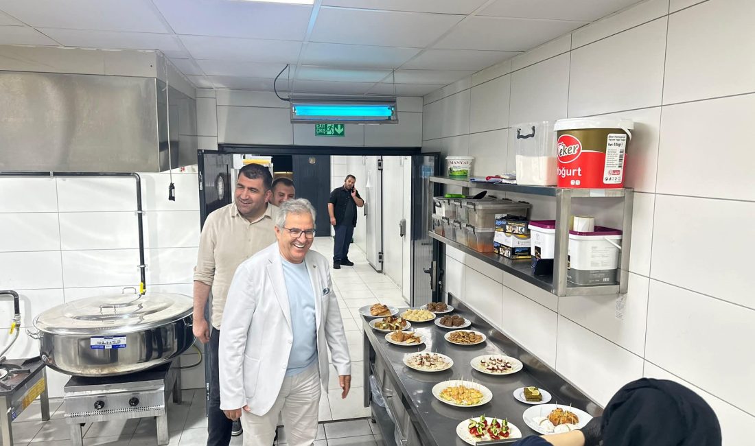  Bandırma Belediye Başkanı Dursun Mirza, belediyeye bağlı imalathane ve