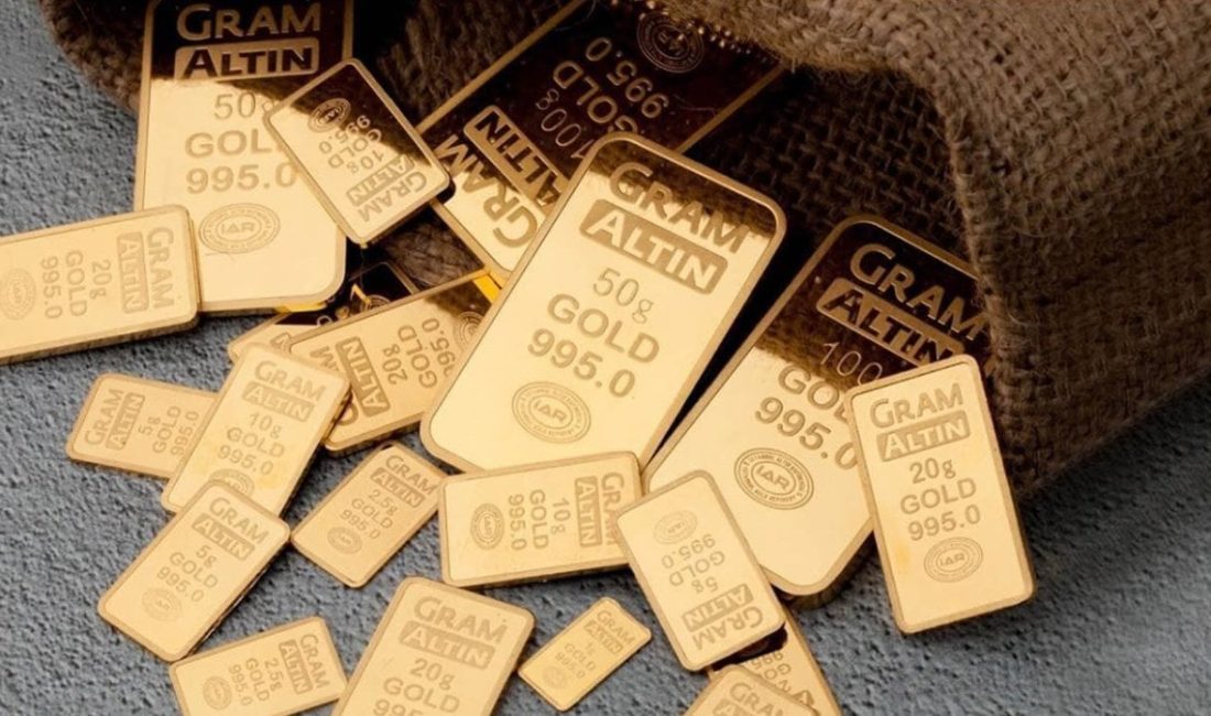 Altın fiyatları, zayıflayan dolar ve düşen tahvil getirilerinin etkisiyle son