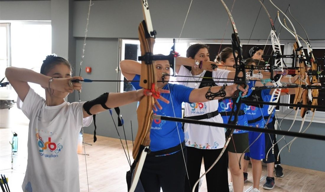 Balıkesir’de yaz spor okulları başladı Gençlik ve Spor Bakanlığı tarafından her yıl Türkiye’nin 81 ilinde