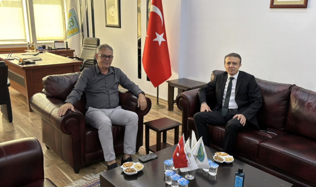 Başsavcı Demirdaş’tan Bandırma Ticaret Borsası Başkanı Tan’a veda ziyareti Bursa Cumhuriyet Başsavcı Vekilliği görevine atanan Bandırma Cumhuriyet Başsavcısı Cüneyt
