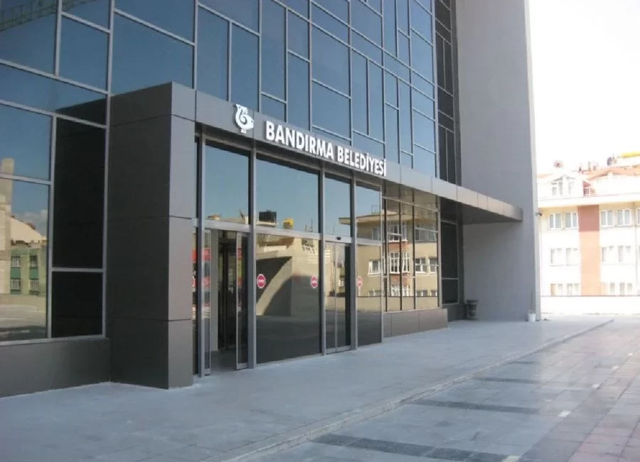 Bandırma Belediyesi, mülkiyetinde bulunan taşınmazları 2886 Sayılı Devlet İhale Kanunu