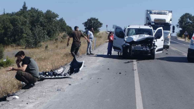 Balıkesir’in Balya ilçesinde meydana gelen ilginç trafik kazasında aniden yola