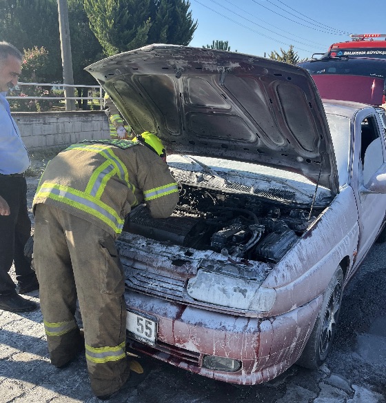 Balıkesir-Bursa kara yolu Balıkesir istikameti Susurluk Şeker Fabrikası mevkisinde meydana