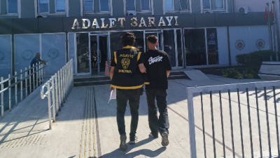 Balıkesir’in Bandırma ilçesinde polis ekipleri tarafından aranan şahıslara yönelik gerçekleştirilen