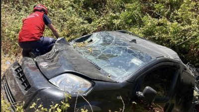 Balıkesir’in Susurluk ilçesi Yahyaköy mevkiinde meydana gelen çift taraflı trafik