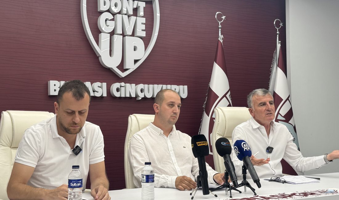 2025–2026 sezonuna yeni yönetimiyle hazırlanan Bandırmaspor, sezon öncesi ilk basın