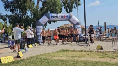 Balıkesir’in Erdek ilçesi, hafta sonu modern pentatlon heyecanına sahne oldu.