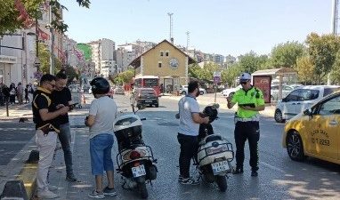 Balıkesir’in Bandırma ilçesinde, Trafik Denetleme Büro Amirliği ekiplerince 2025 yılının