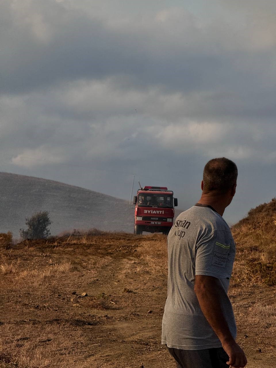 Marmara Denizi’nde bulunan Paşalimanı Adası’nda sabah saatlerinde yangın başladı. Sadece