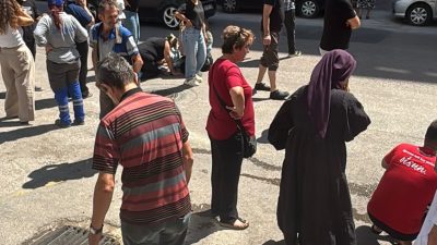 Balıkesir’in Bandırma ilçesinde meydana gelen trafik kazasında, motosikletin çarptığı yaşlı