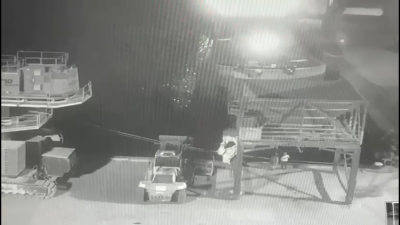 Balıkesir’in Marmara Adası açıklarında parçalanan yata çarptığı düşünülen kuru yük