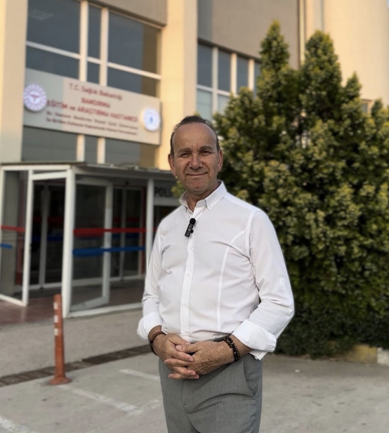 Bandırma’ya 700 yataklı yeni hastane projesi: “Sağlık mücadelesinin karşılık bulması için takipteyiz” Bandırma Eğitim ve Araştırma Hastanesi’nin fiziki yetersizliği ve depreme dayanıklılığı