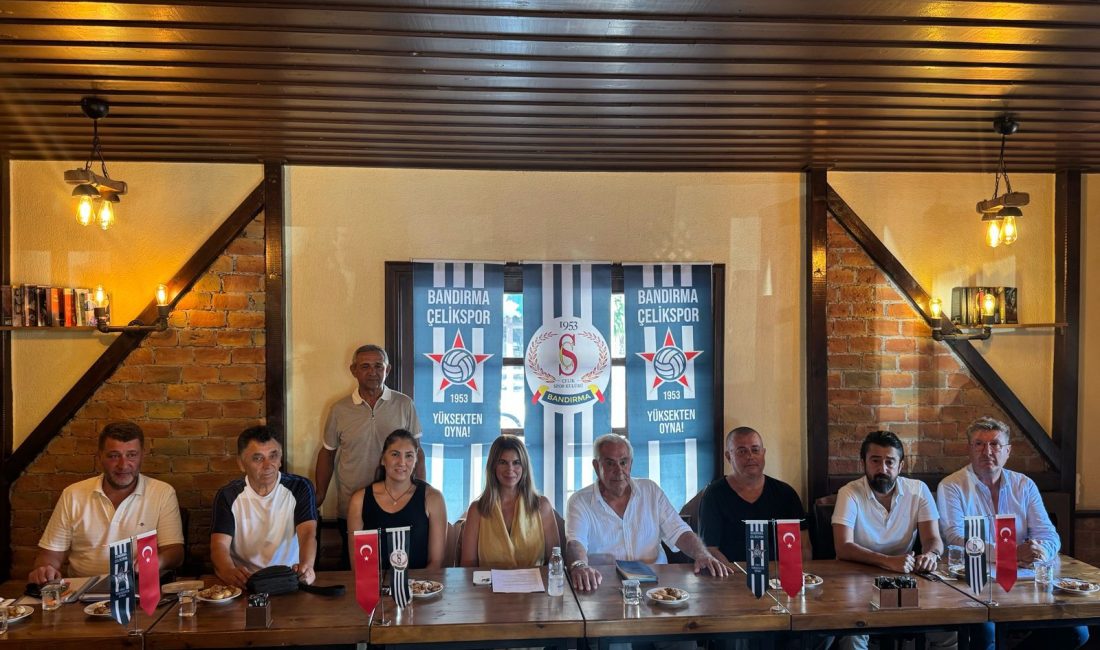  Balıkesir’in Bandırma ilçesinde faaliyet gösteren Bandırma Çelikspor Kadın Voleybol