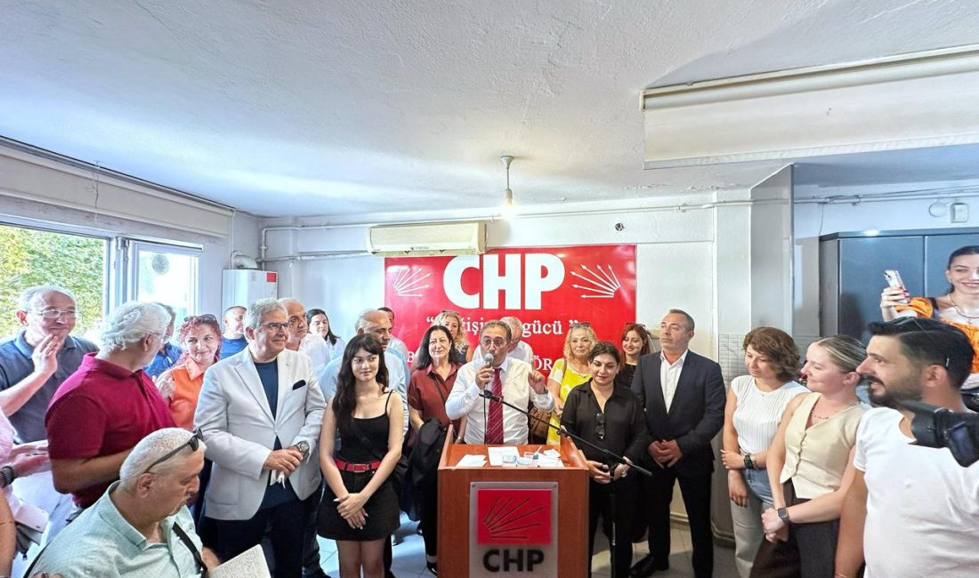 Bazı sözler vardır ki, ağızdan çıkarken basit görünür… Ama siyasette