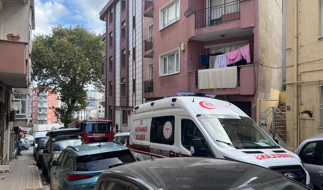 Balıkesir’in Bandırma ilçesinde bir apartmandaki dairede bir vatandaşın yaşamına son
