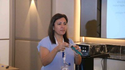 Türkiye’nin önde gelen Fizik Tedavi ve Rehabilitasyon öğretim üyelerinin katıldığı