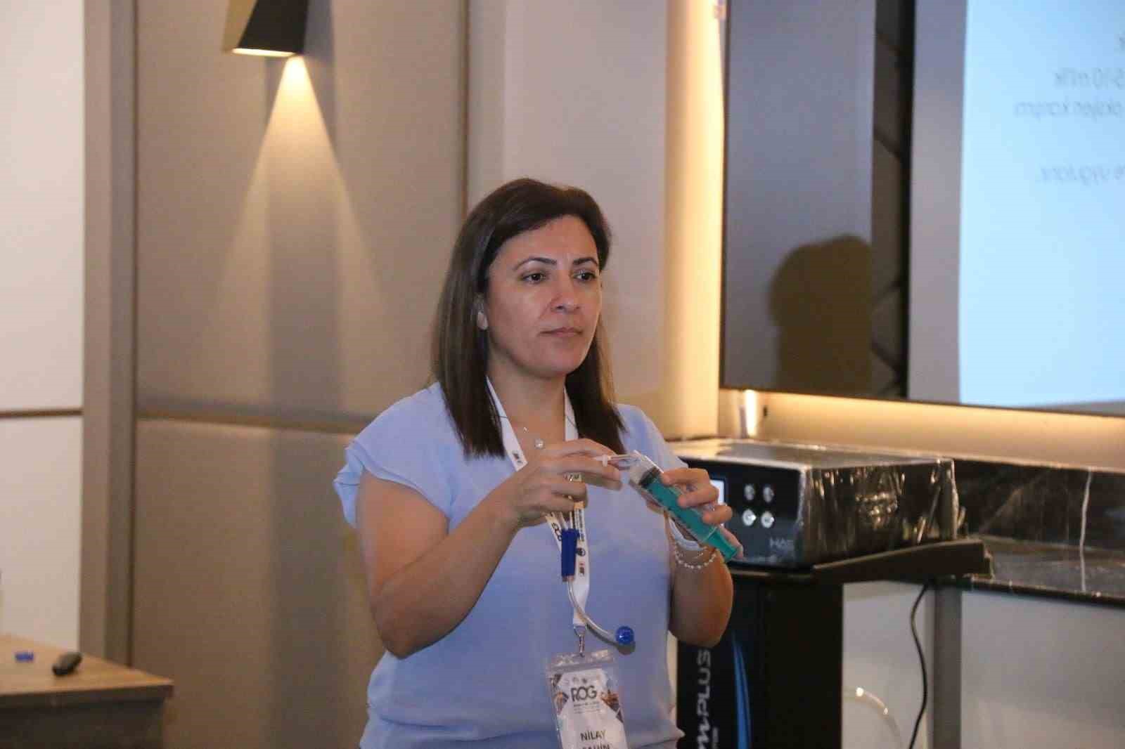 Türkiye’nin önde gelen Fizik Tedavi ve Rehabilitasyon öğretim üyelerinin katıldığı