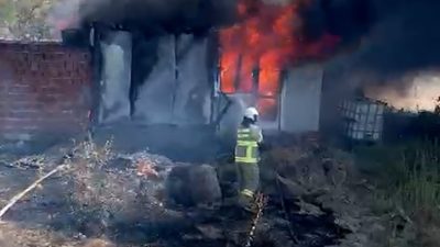 Balıkesir’in Sındırgı ilçesine bağlı kırsal Küçükbükü Mahallesi’nde bir damda çıkan