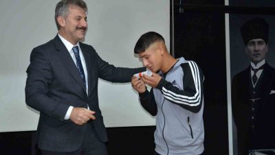 Balıkesir Esnaf ve Sanatkârları Odalar Birliği (BESOB) öncülüğünde kutlanan Ahilik