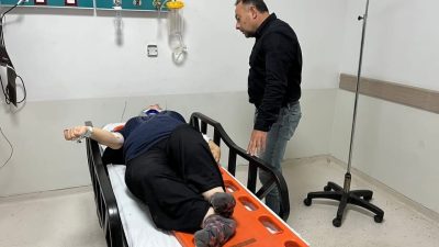 
Balıkesir’in Burhaniye ilçesinde kontrolden çıkan halk otobüsünün zeytinlik alana devrildiği