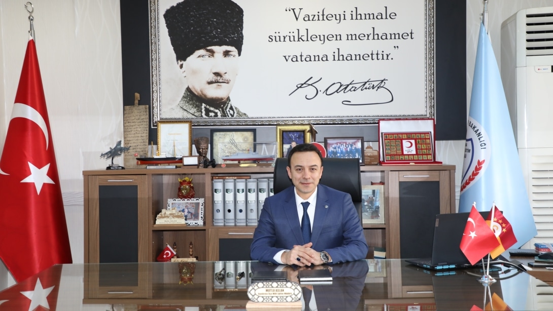 İlçe Milli Eğitim Müdürü Mutlu Aslan’dan 17 Eylül Bandırma’nın Kurtuluş Günü Mesajı Bandırma’nın kurtuluşunun 103. yılı dolayısıyla mesaj yayımlayan İlçe Milli Eğitim