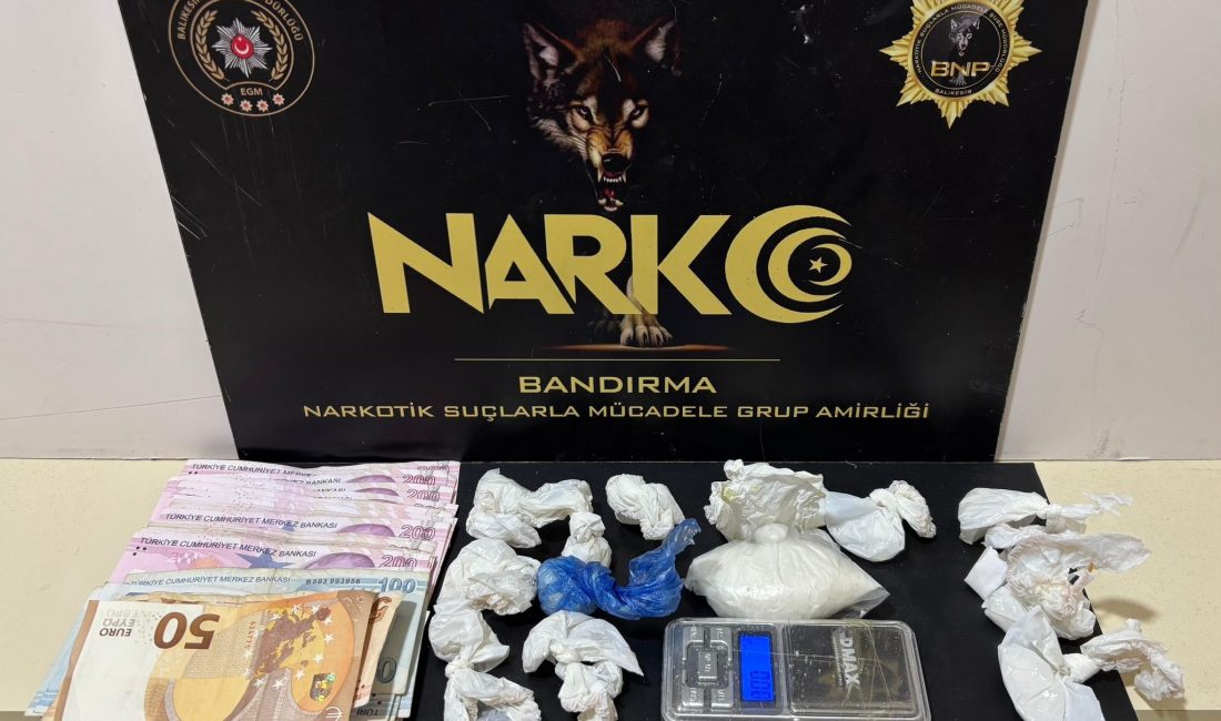 Bandırma’da düzenlenen narkotik operasyonunda zehir tacirlerine darbe Bandırma’da düzenlenen narkotik operasyonunda zehir tacirlerine darbe