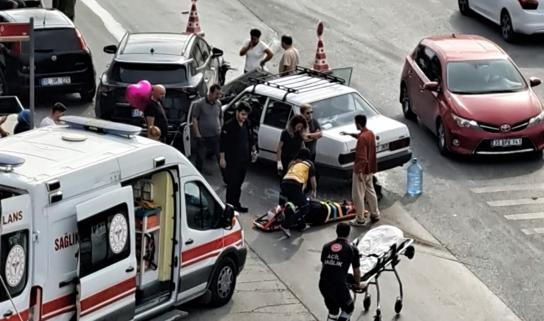 Şehir içinde zincirleme kaza: 3 yaralı Balıkesir’de şehir içi trafiğinin yoğun olarak seyrettiği cadde üzerinde zincirleme