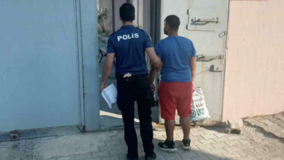 Erdek’te uyuşturucu operasyonu
Balıkesir’de polis ekiplerince feribotla uyuşturucu madde getiren şahsa