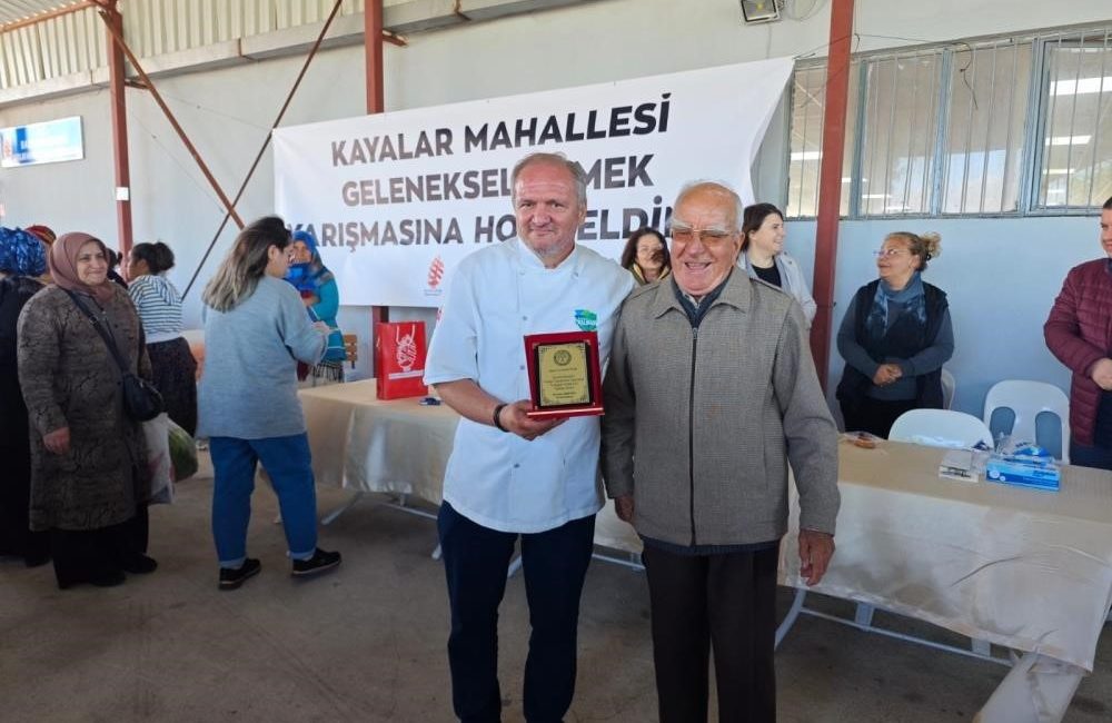 Balıkesir Aşçılar, Pastacılar Dernek Başkan olan ünlü şef Levent Kaynak