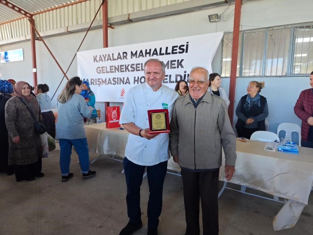 Balıkesir Aşçılar, Pastacılar Dernek Başkan olan ünlü şef Levent Kaynak